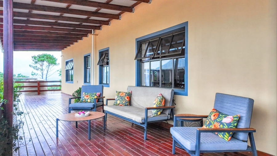 Commercial Property for Sale in Rondevlei Western Cape